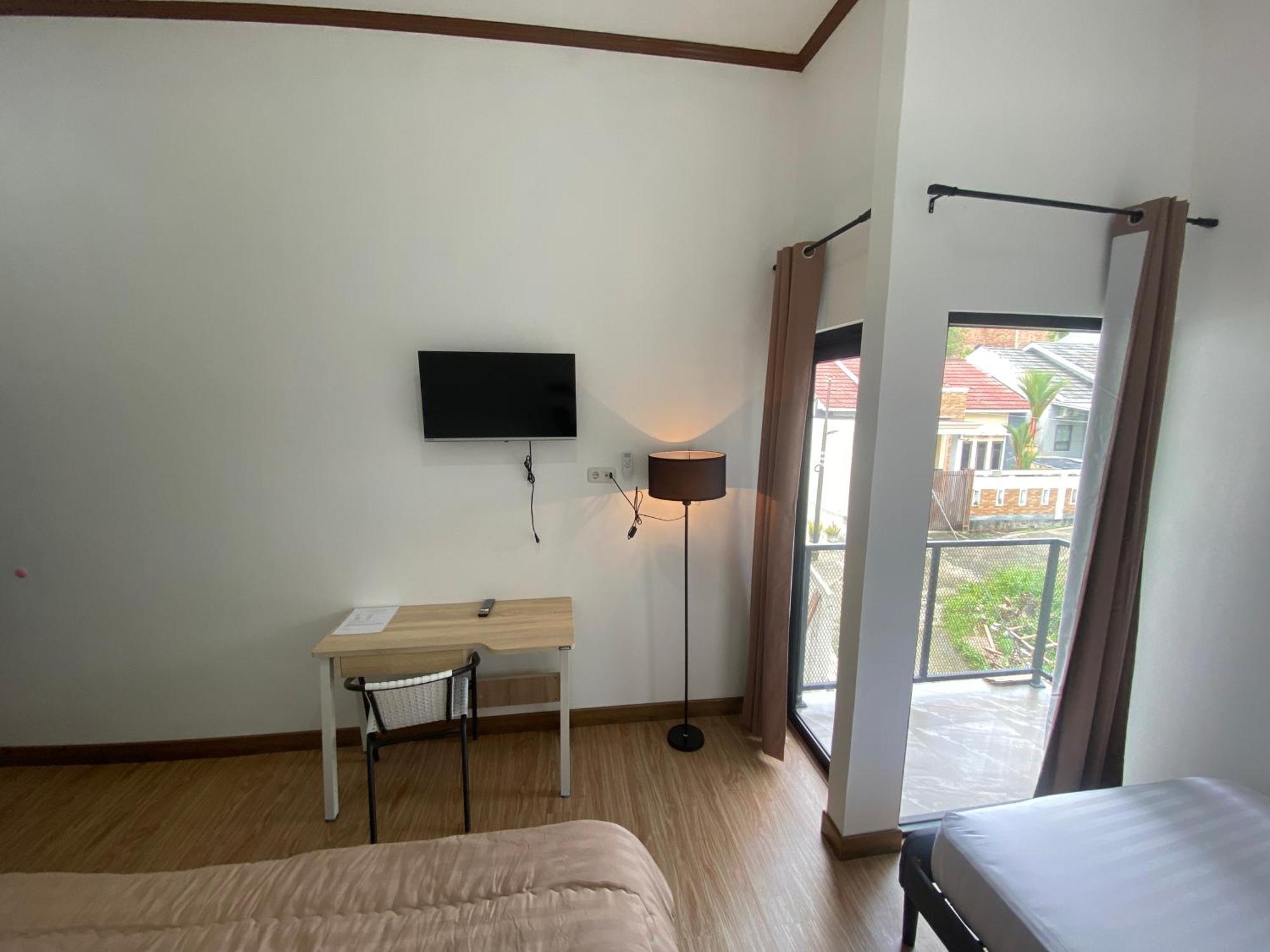 Emweka 2* Balikpapan (Borneo)